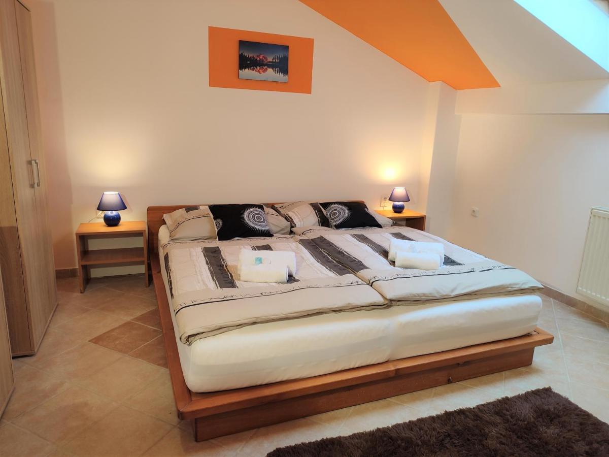 Hotel 28 Jaroměř Extérieur photo